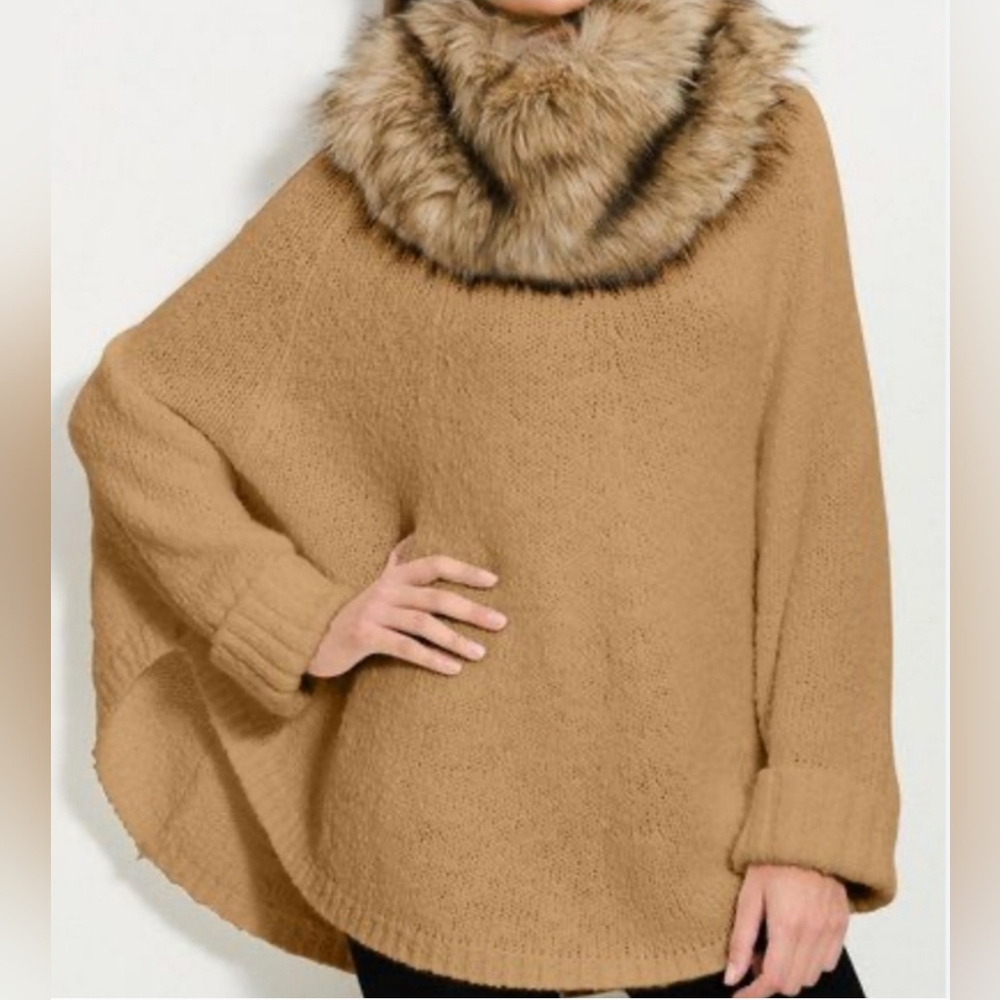 Michael Kors knit cape w removable faux fur neck.